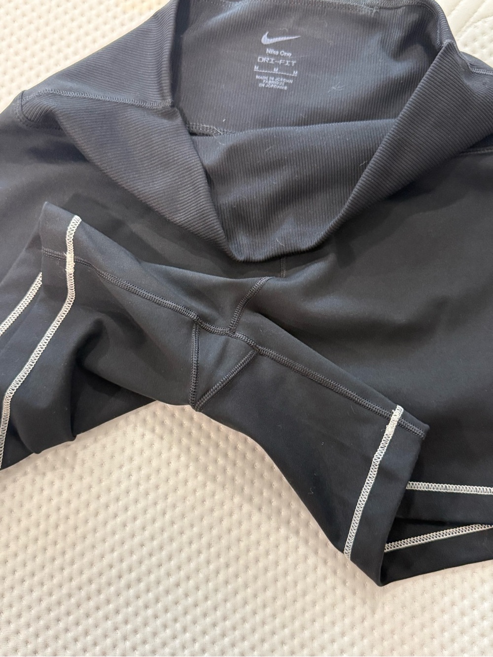 2 Nike biker shorts (dry fit) - Picture 7 of 8